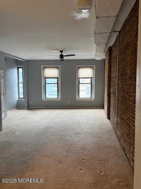 Foto del edificio - 27 W Front St