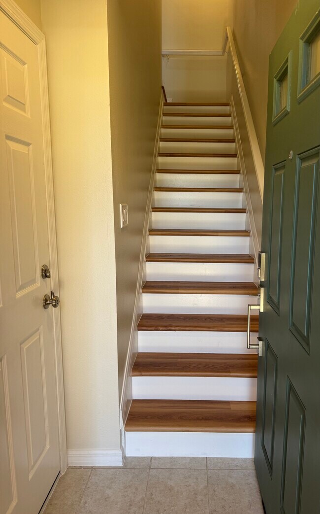 Foto del edificio - 8741 Spruce Hills Ct