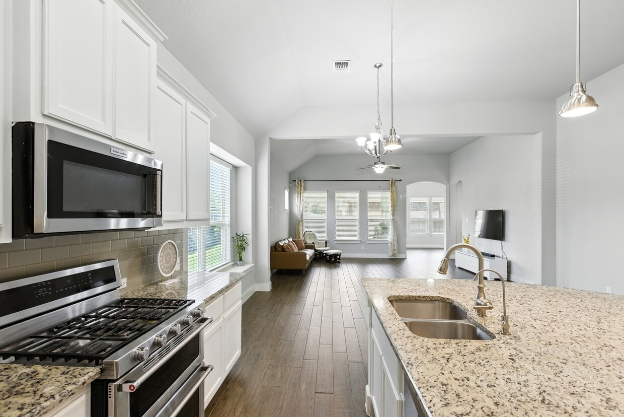 Primary Photo - 3500 Winter Wren Way