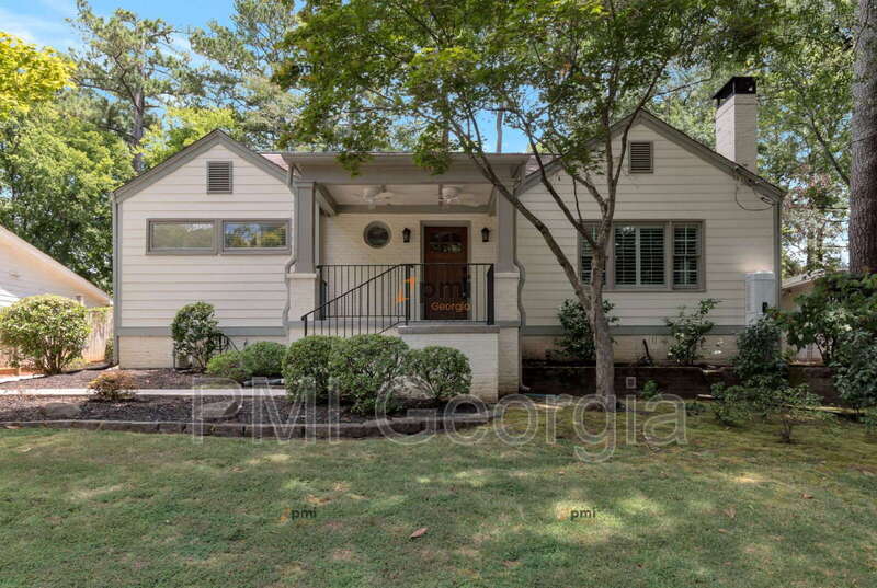 Primary Photo - 2221 Melante Dr NE