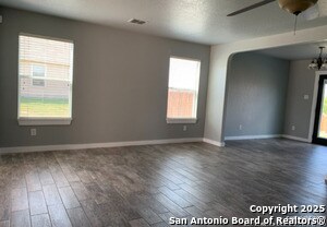 Building Photo - 25243 Cambridge Dr