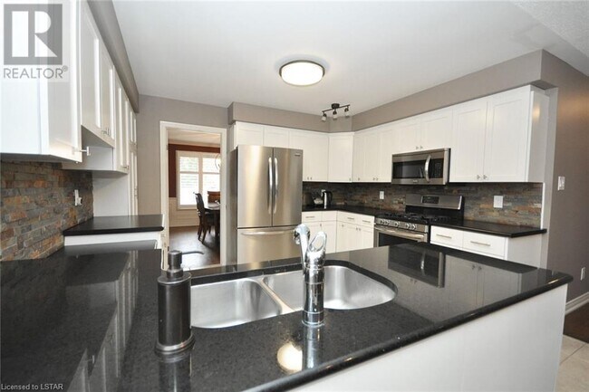 Photo du bâtiment - 111 Masonville Cres