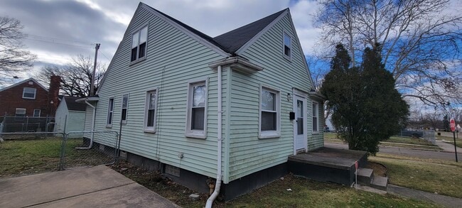 Building Photo - 15851 Curtis St