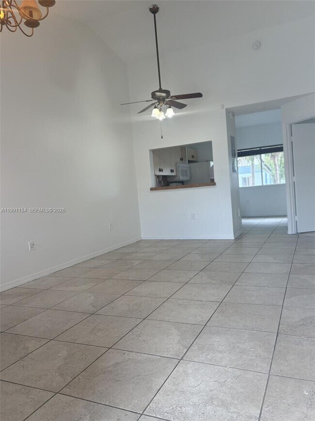 Foto del edificio - 6425 SW 130th Pl