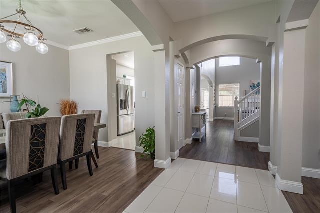 Foto del edificio - 1417 Crutchfield Ln