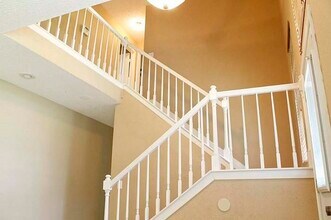 Building Photo - 3118 Rimrock Dr