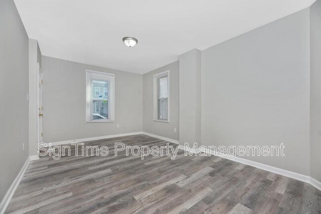 Foto del edificio - 531 Salem Ave