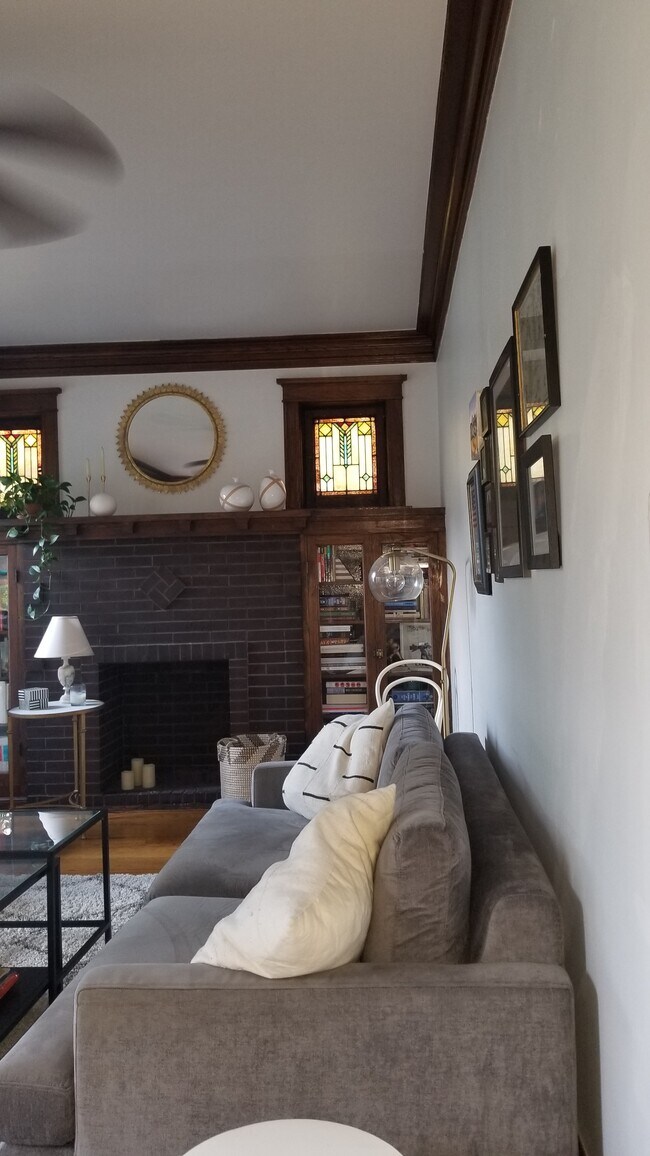 Foto del edificio - 1301 W Eddy St