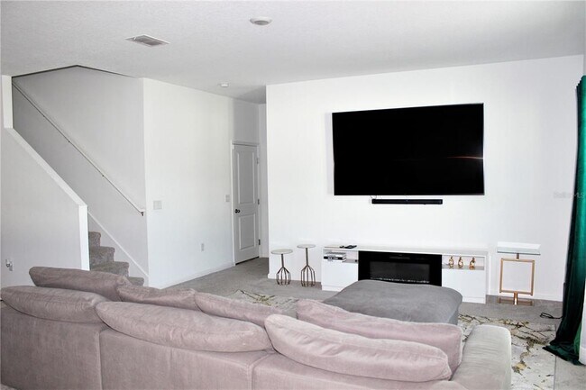 Building Photo - 712 Ocean Spray Dr