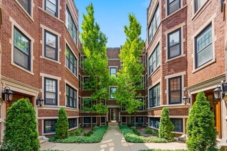 Building Photo - 632 Sheridan Square