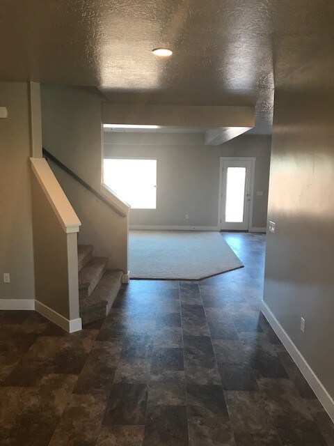 Building Photo - 3217 Livia Dr