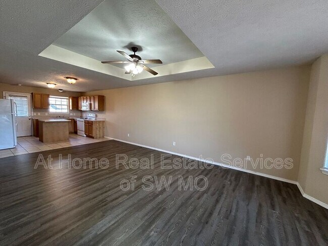 Foto del edificio - 1105 N 25th St