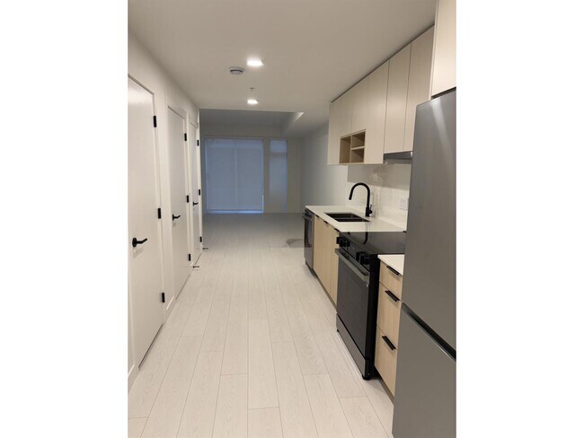 Photo du bâtiment - 10466-1138A 138a St