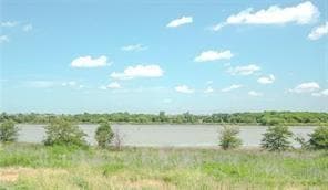 Building Photo - 2056 Barx Dr