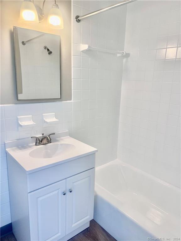 Foto principal - 144-147 Pinney St
