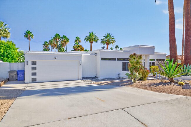Foto del edificio - 72996 Bursera Way