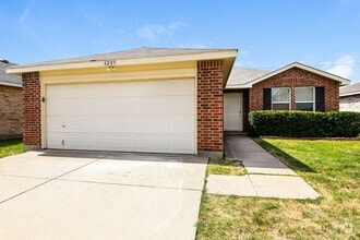 Building Photo - 4209 German Pointer Way
