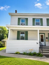 Building Photo - 418 N 4th St