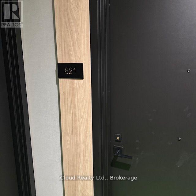 Building Photo - 500 Plains Rd E