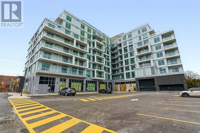 Building Photo - 500 Plains Rd E