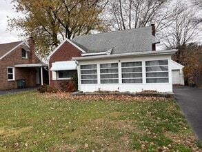 Building Photo - 240 Edgewood Rd