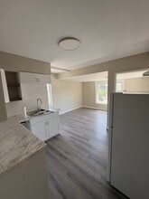 Building Photo - 2945 Quadra St