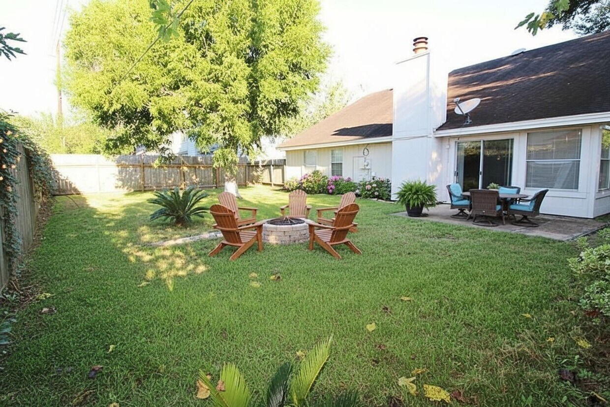 Foto del edificio - 12026 Kleinmeadow Dr
