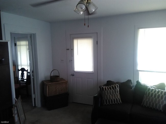 Building Photo - 1 br, 1 bath House - 6732 Greensburg Rd