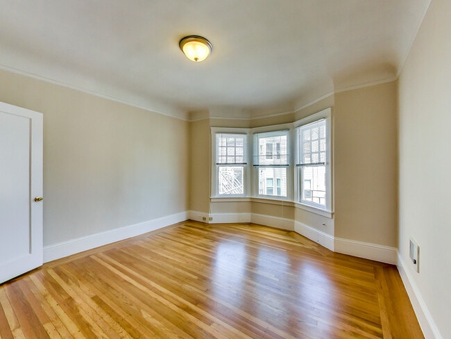 Building Photo - 1460 Sutter St