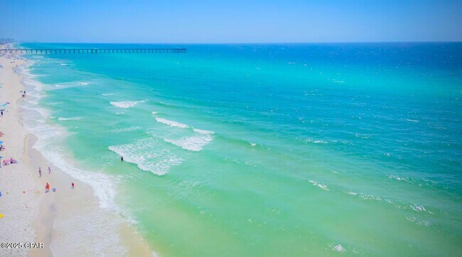 Foto del edificio - 13412 Front Beach Rd