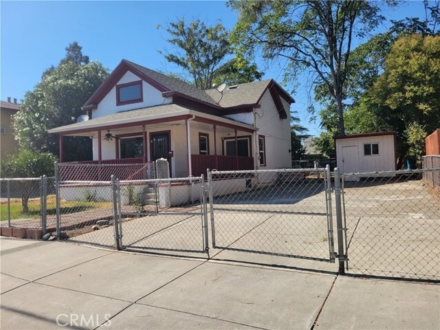 Building Photo - 1538 Pomona Ave