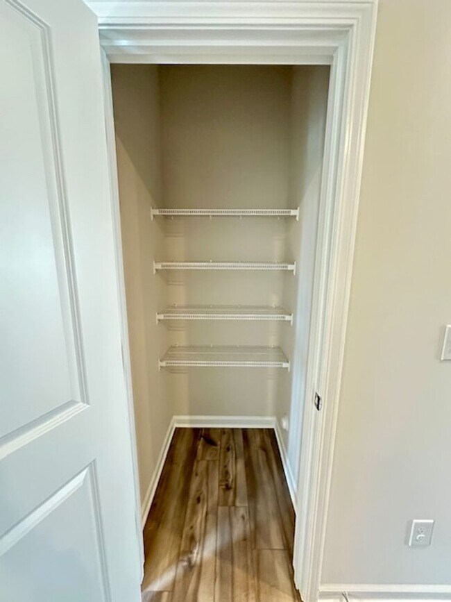 Building Photo - Brand New 2 Bed, 2.5 Bath Townhome in Atwo...