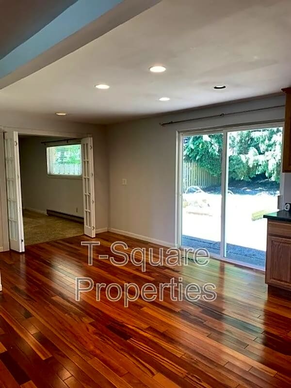 Foto del edificio - 105 217th Pl SW