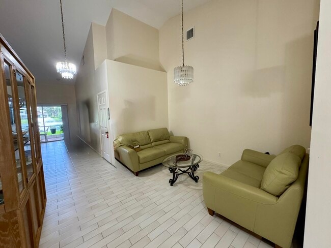 Building Photo - 2636 Mango Creek Ln