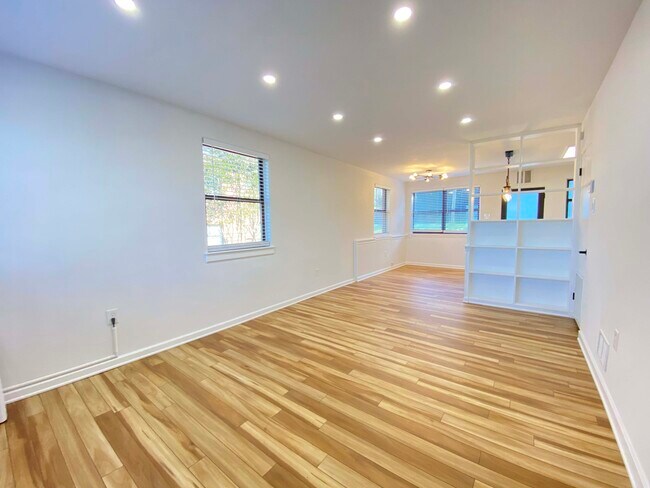 Foto del edificio - Faris Ridge Condominiums