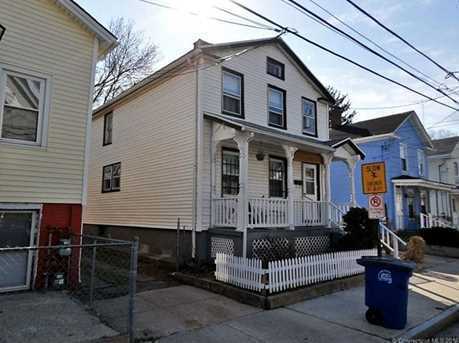 4 Bed / 2 Bath Single Family Home - 4 Bed / 2 Bath Single Family Home
