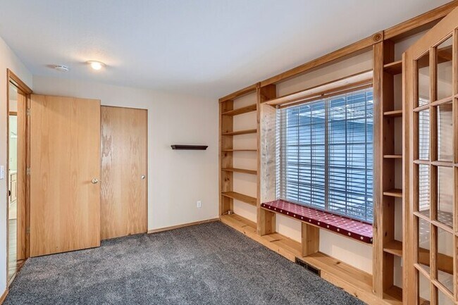Foto del edificio - 10808 195Th Street Court E, Graham, WA, 98338