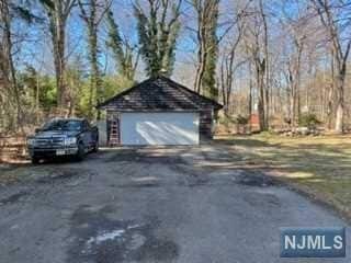 Building Photo - 328 Brookside Ave