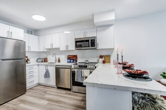 Building Photo - Elora