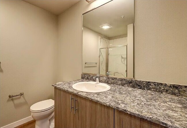 Foto del edificio - 1085 103rd Ave NE