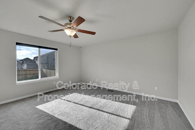 Foto del edificio - 6552 Tillamook Dr