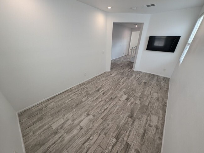 Building Photo - 10282 Massachusetts Ln