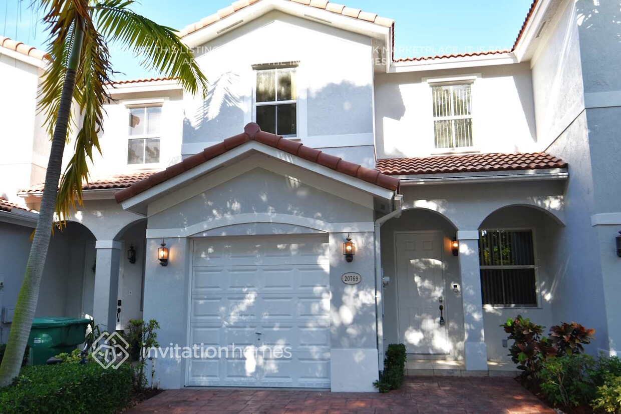 Foto principal - 20769 NE 10th Ct