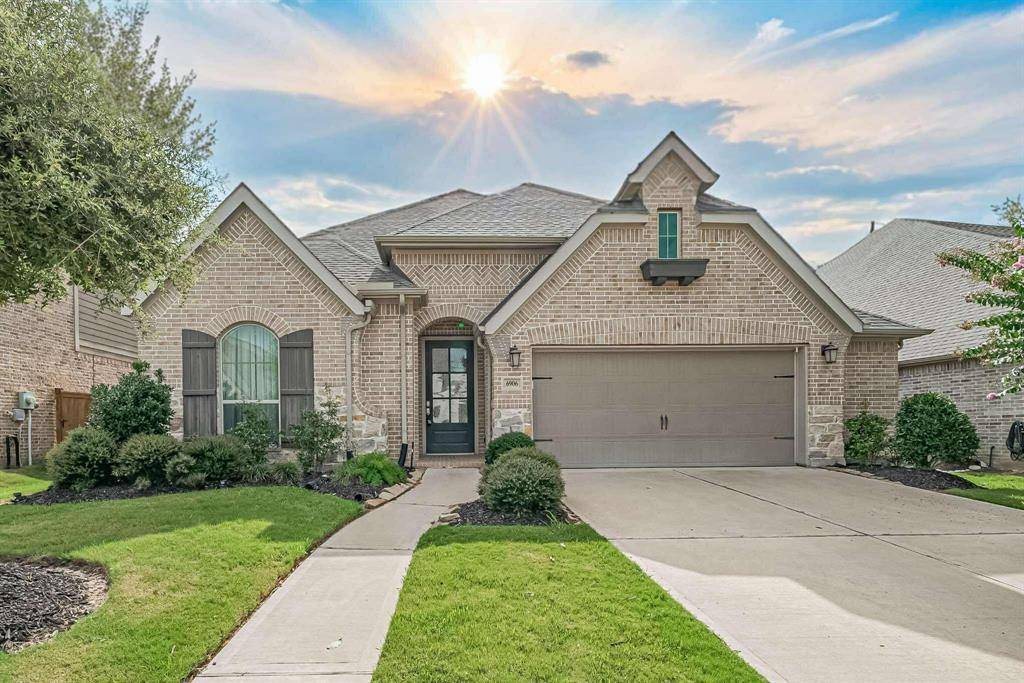 Foto principal - 6906 Montclair Colony Trl