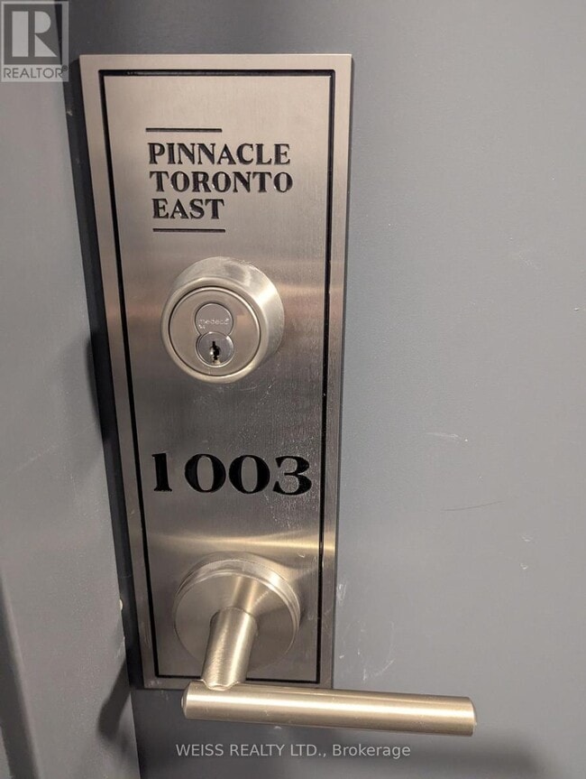 Building Photo - 3260 Sheppard Ave E