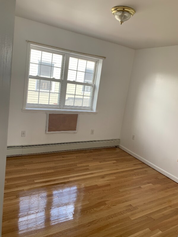 Foto del edificio - 744 Hendrix St