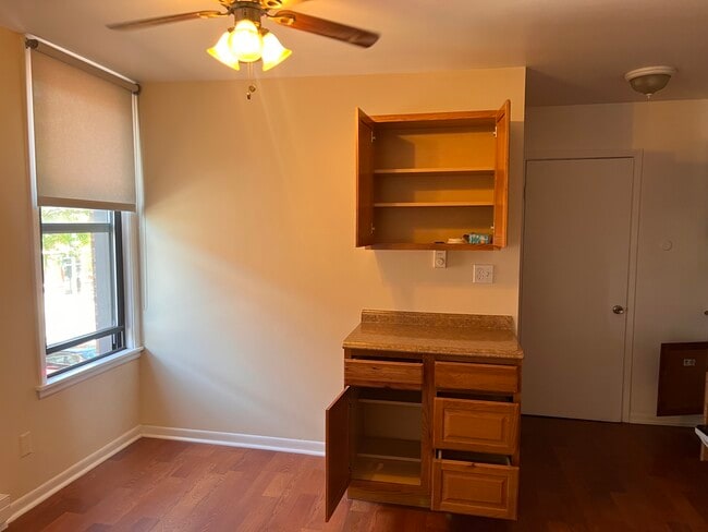 Coffee/Dining Nook Kitchen Storage - 7220 Madison St