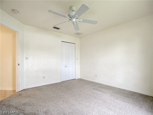 Foto del edificio - 2129 Viscaya Pkwy