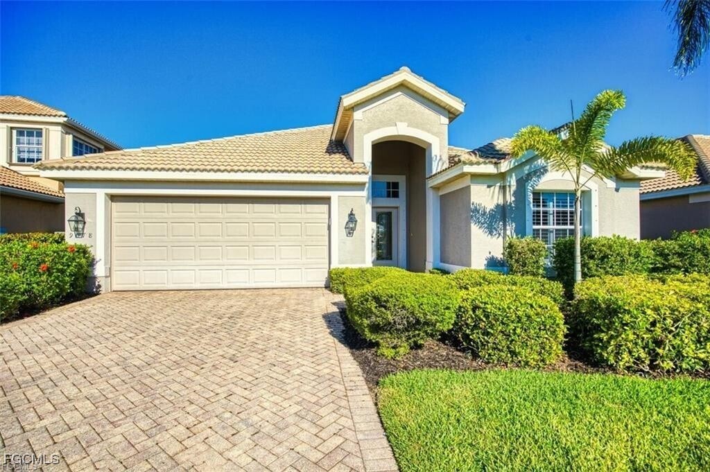 Foto principal - 9078 Shadow Glen Way