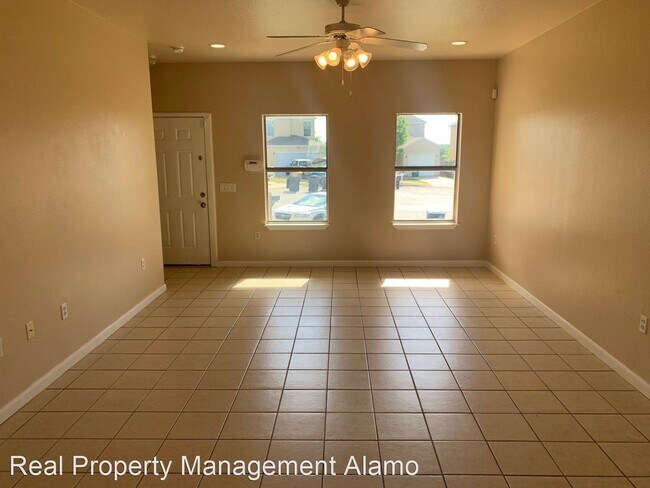 Building Photo - 3 br, 2.5 bath House - 6911 Hallie Ridge